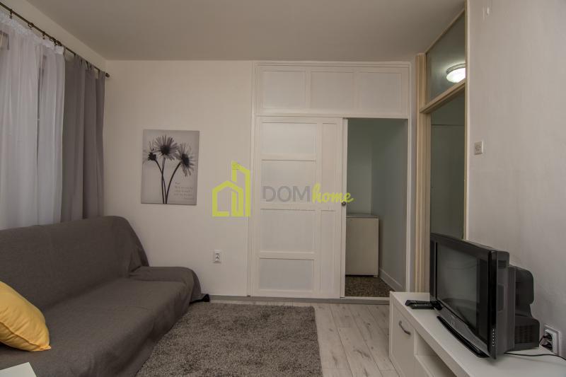 Za izdavanje namještena garsonjera 29m2, Preko Morače