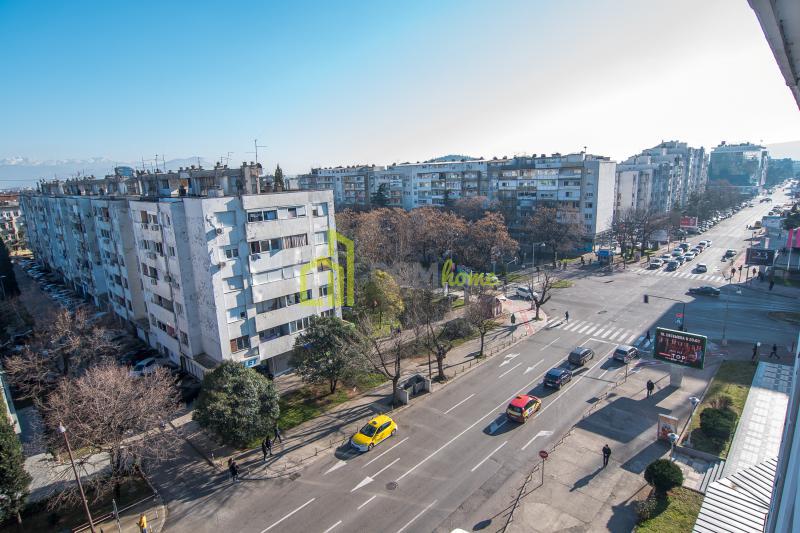 Dvosoban namjesten stan,76m2,Zgrada Maxim