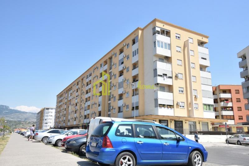 Za izdavanje jednosoban stan 44m2, Stari Aerodrom