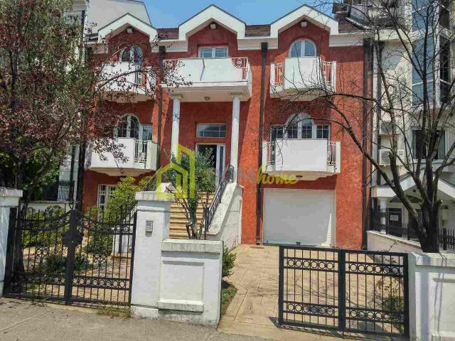 Poslovno stambeni objekat 570m2, Gorica C