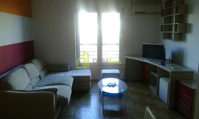 Jednosoban namjesten stan 48m2, kod Hrama