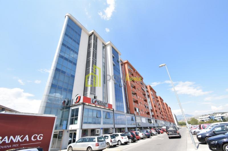 Za izdavanje jednosoban stan 52m2 u City kvartu