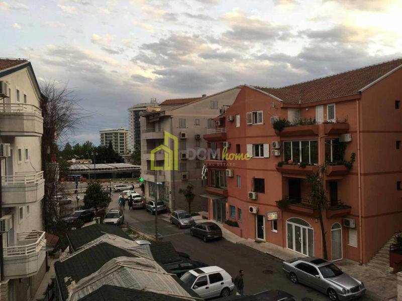 Dvosoban stan 66m2, Budva