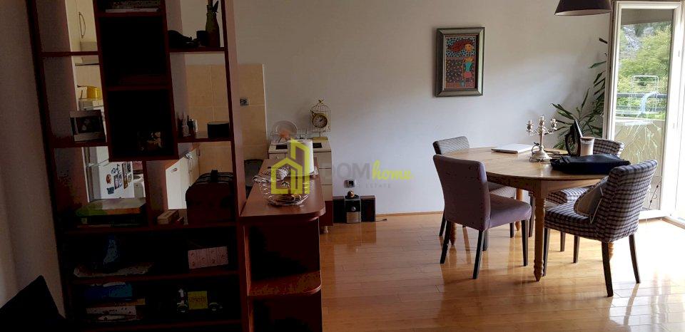 Dvosoban duplex stan 79m2, Vezirov most