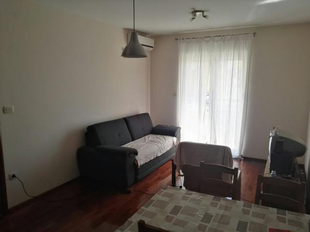 Jednosoban namjesten stan 41m2, Stari Aerodrom kod Benexa