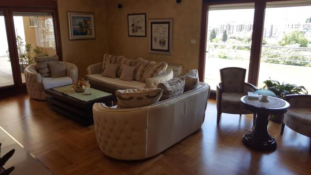 Penthouse 194m2, zgrada Europact ul. 4.jul