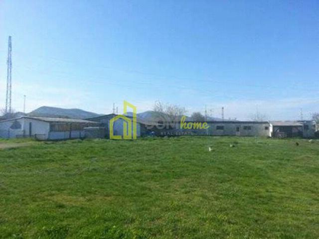 Plac 2800m2 sa objektom od 550m2, Golubovci