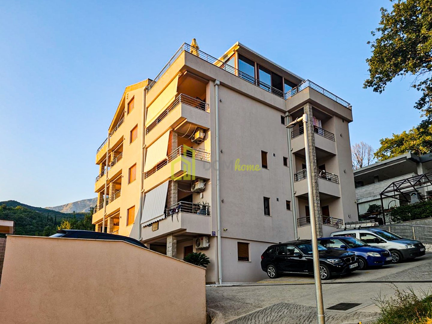 Garsonjera 27m², Topla - Prodaja, Namještena, Klimatizovana