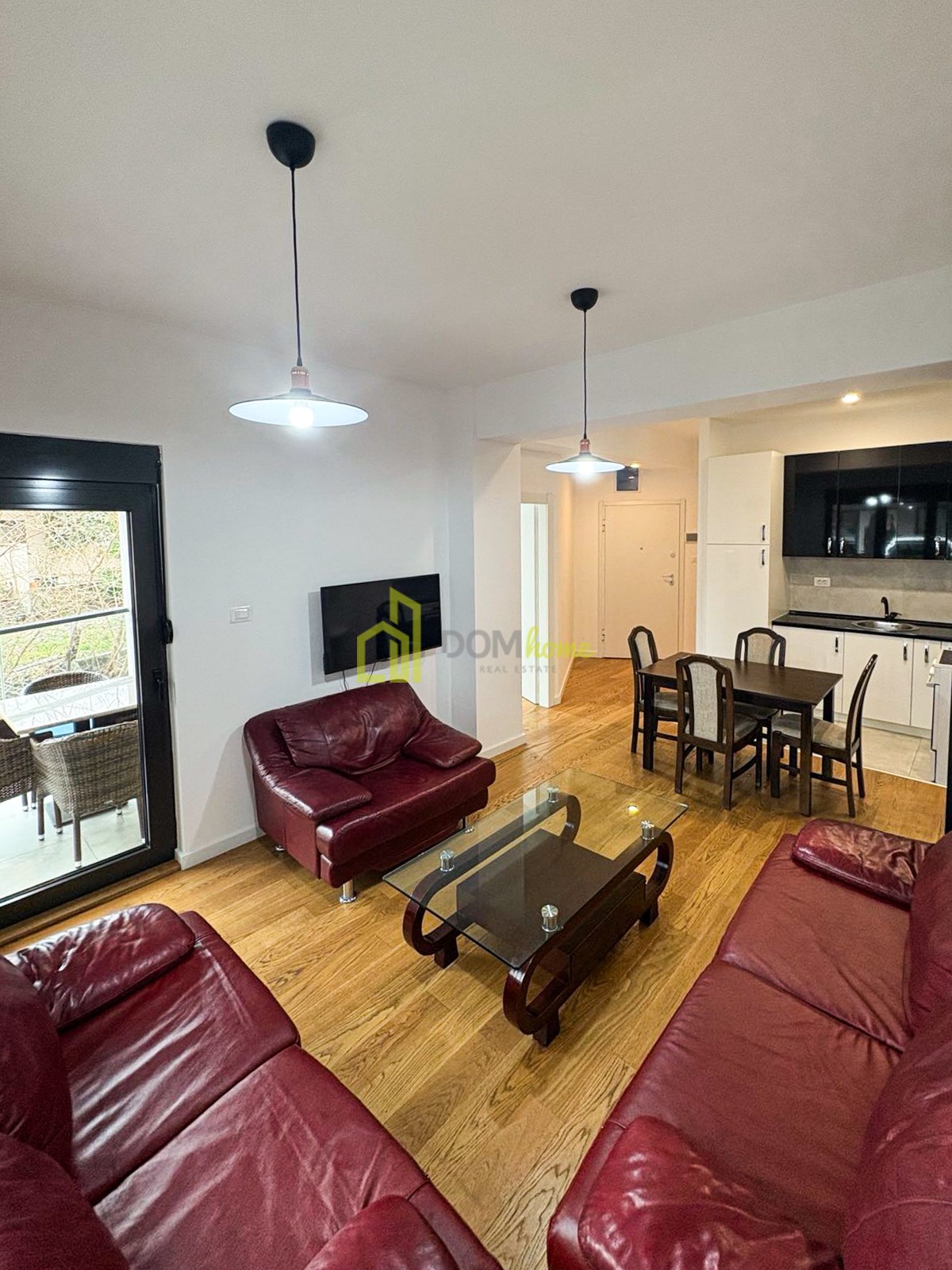 Jednosoban stan 50m2, Centar