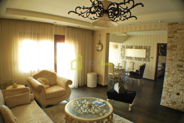 Luksuzan cetvorosoban duplex stan 157m2, Preko Morace