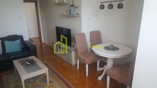 Dvosoban namjesten stan 65m2, Centar