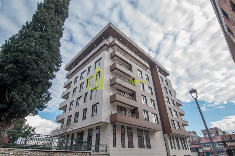 Poslovni prostor,30m2,Centar