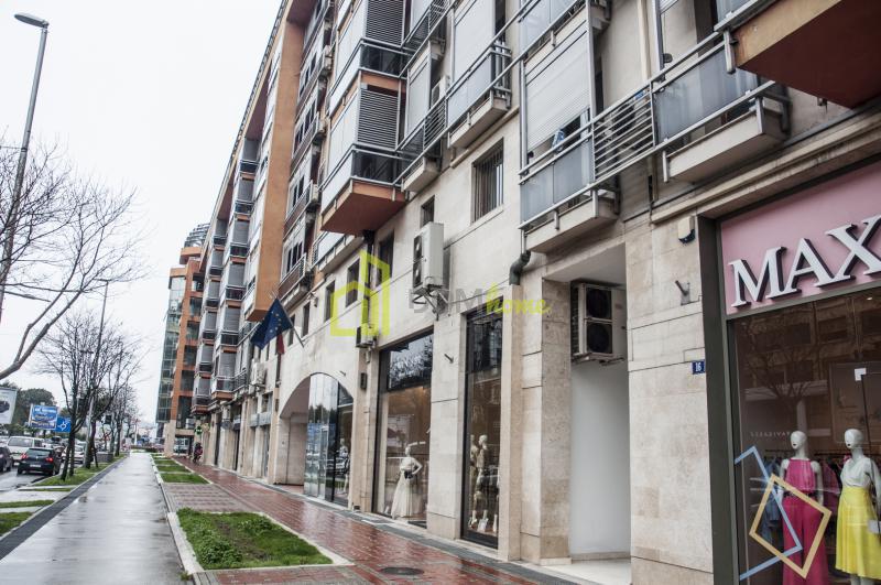 Za izdavanje dvosoban namjestn stan, Preko Morace