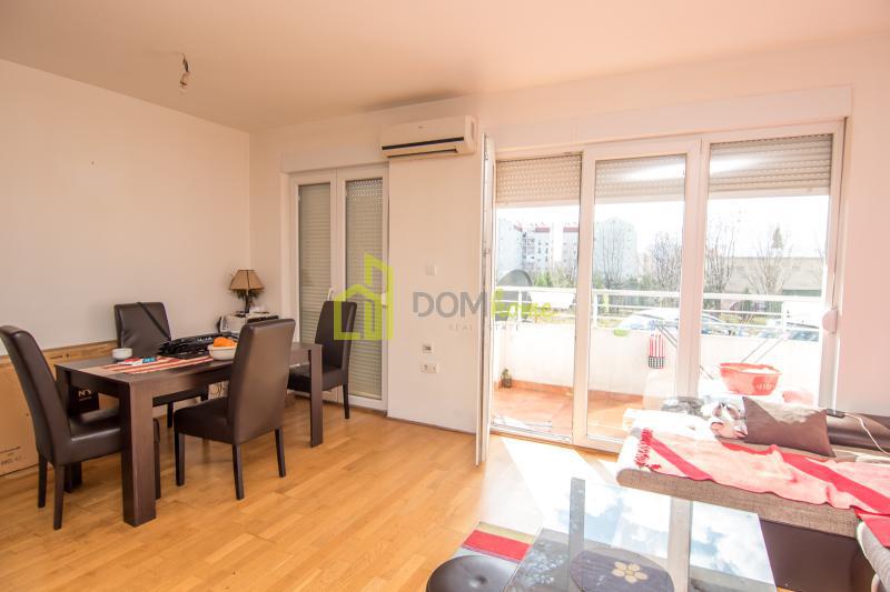 Za izdavanje dvosoban nenamješten stan 74m2, Ljubović