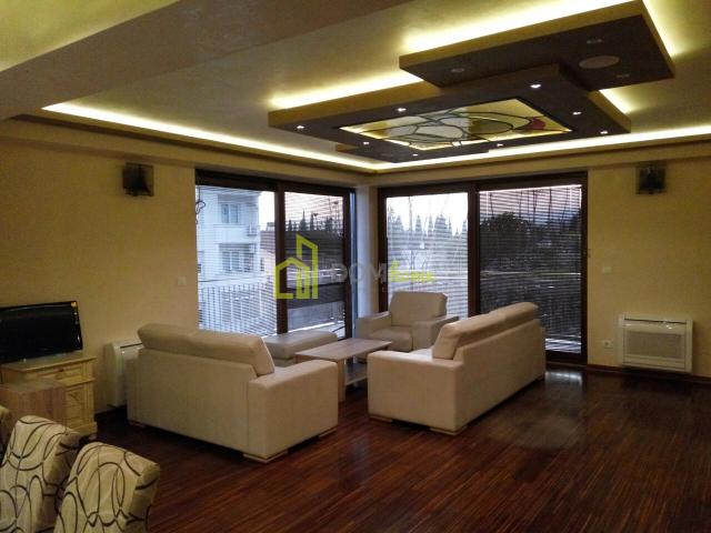 LUX trosoban stan 161 m2 na Gorici C