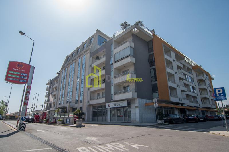 Za izdavanje dvosoban nenamješten stan 95m2, Tuški put