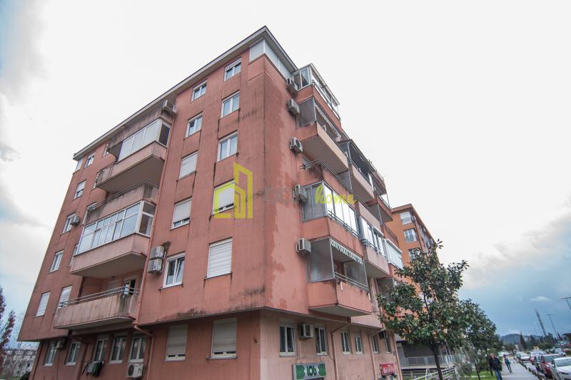 Za izdavanje poslovni prostor 35m2, Momišići