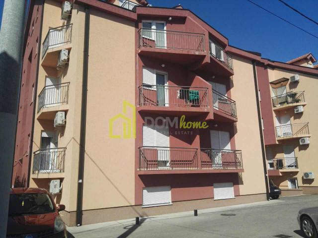 Jednosoban nenamjesten stan 46m2, Dalmatinska ulica