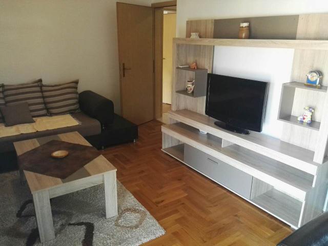 Dvosoban namjesten stan 65m2, Stari Aerodrom