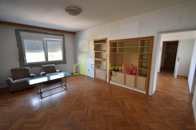 Za izdavanje trosoban stan 95m2, Zabjelo