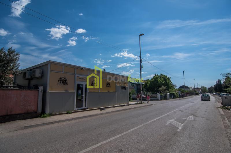 Za izdavanje poslovni prostor 45m2, Masline