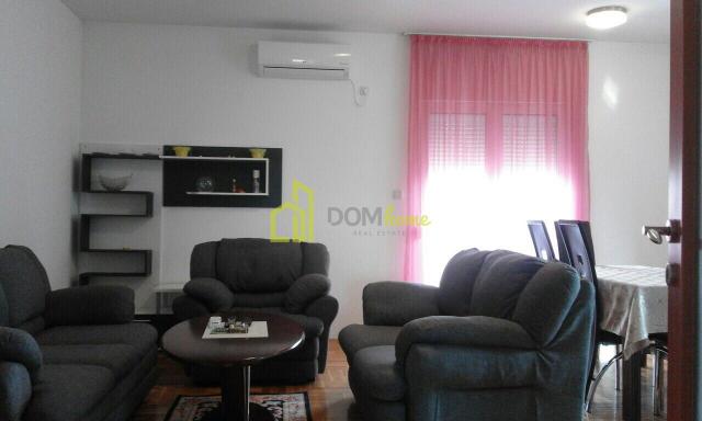 Dvosoban namjesten stan 70m2, iza Delte