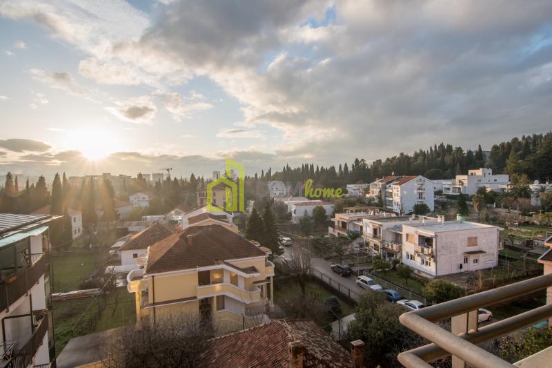 Lux trosoban duplex stan 150m2 na Gorici C