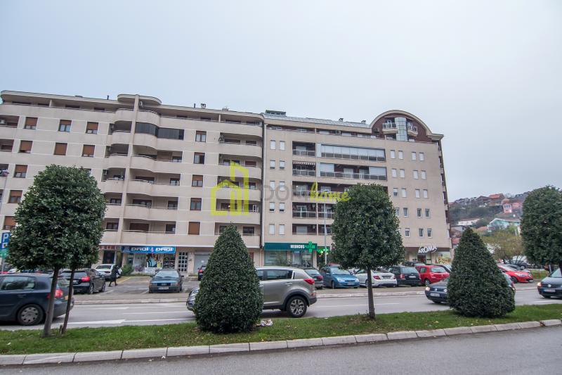 Dvosoban,namjesten stan,84m2,Preko Morace