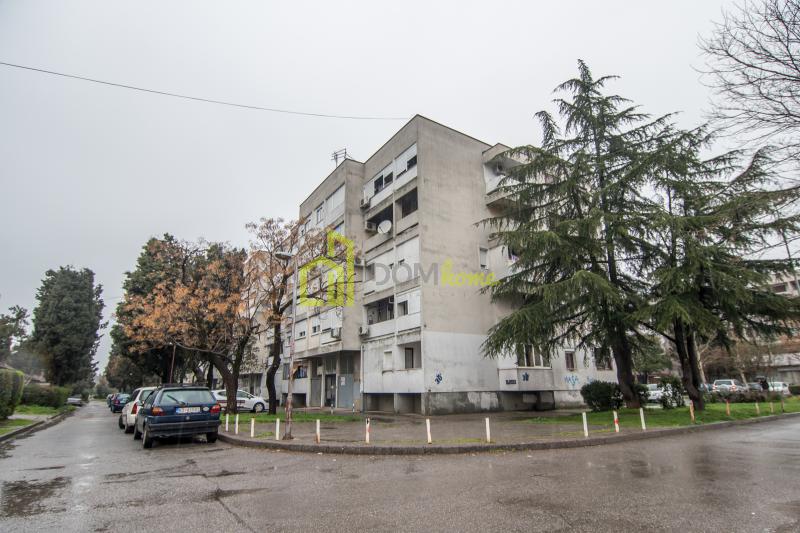 Za izdavanje namještena garsonjera 30m2, iza Gintaša