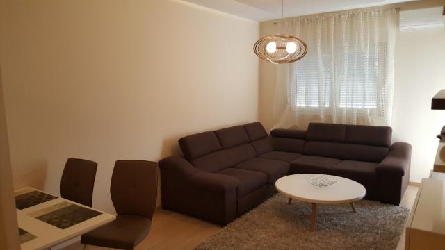 Jednosoban lux namjesten stan 45m2, City kvart