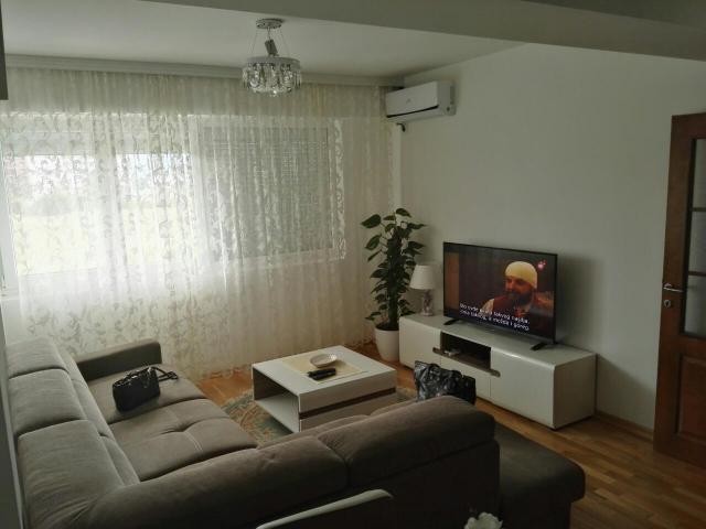 Jednosoban lux namjesten stan 45m2, Ljubovic