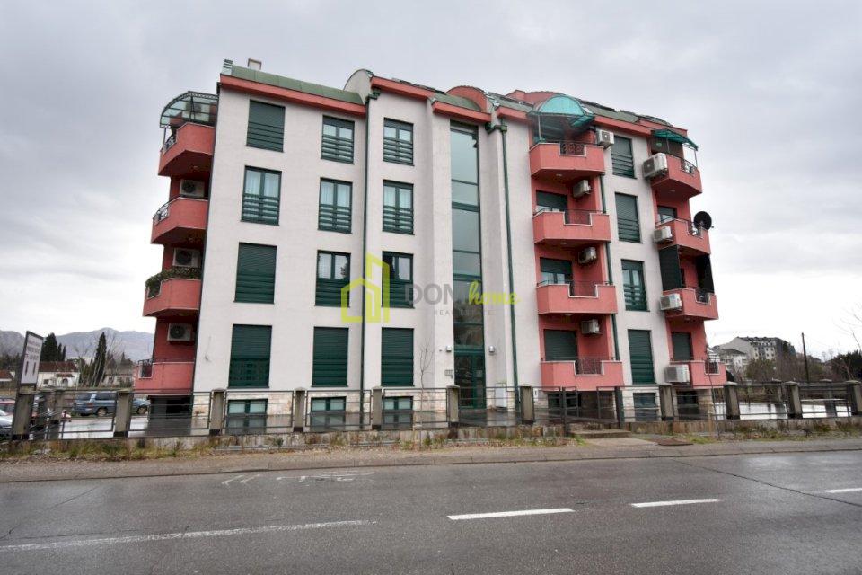 Trosoban duplex stan 80m2, Momišići