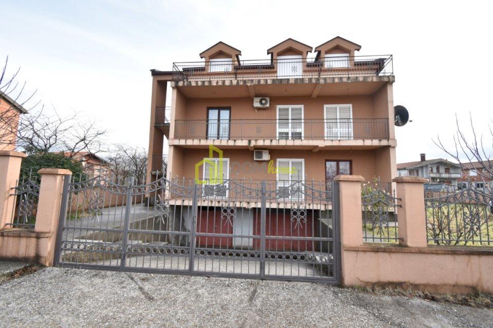 Kuća 391m2, Donja Gorica