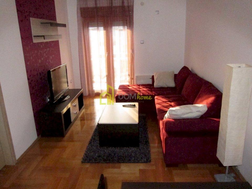 Jednosoban stan 50m2, Preko Morače