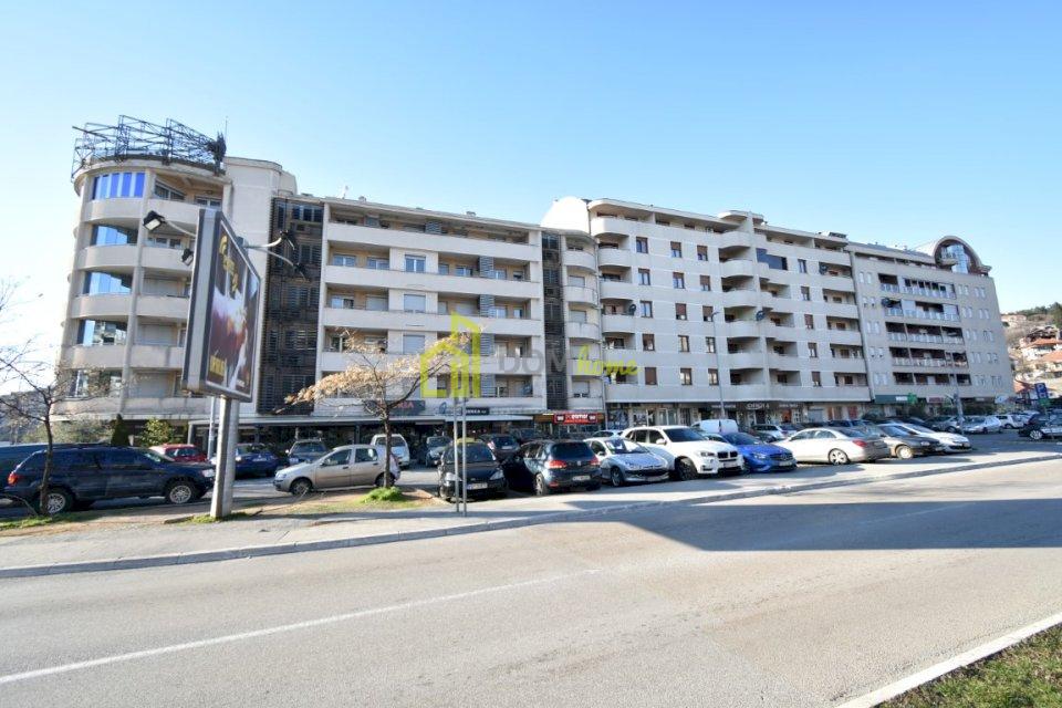 Četvorosoban duplex stan 157m2, Preko Morače