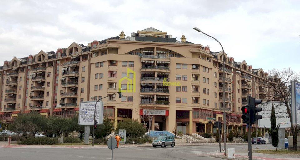 Trosoban lux stan 90m2, Preko Morače