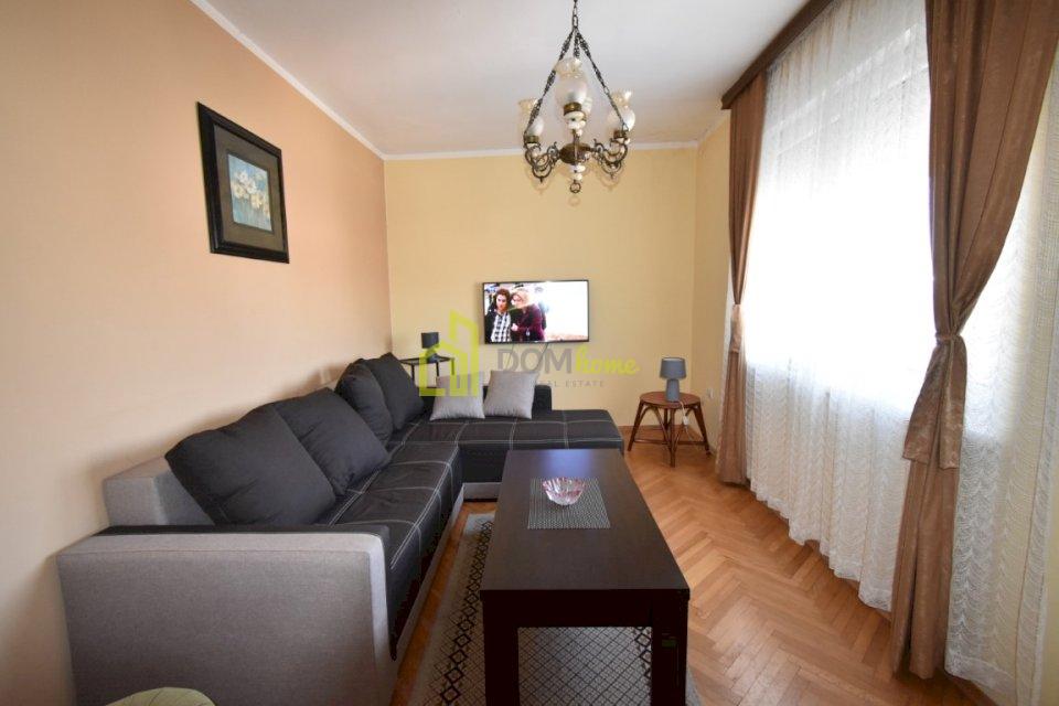 Jednosoban stan 62m2, Drač