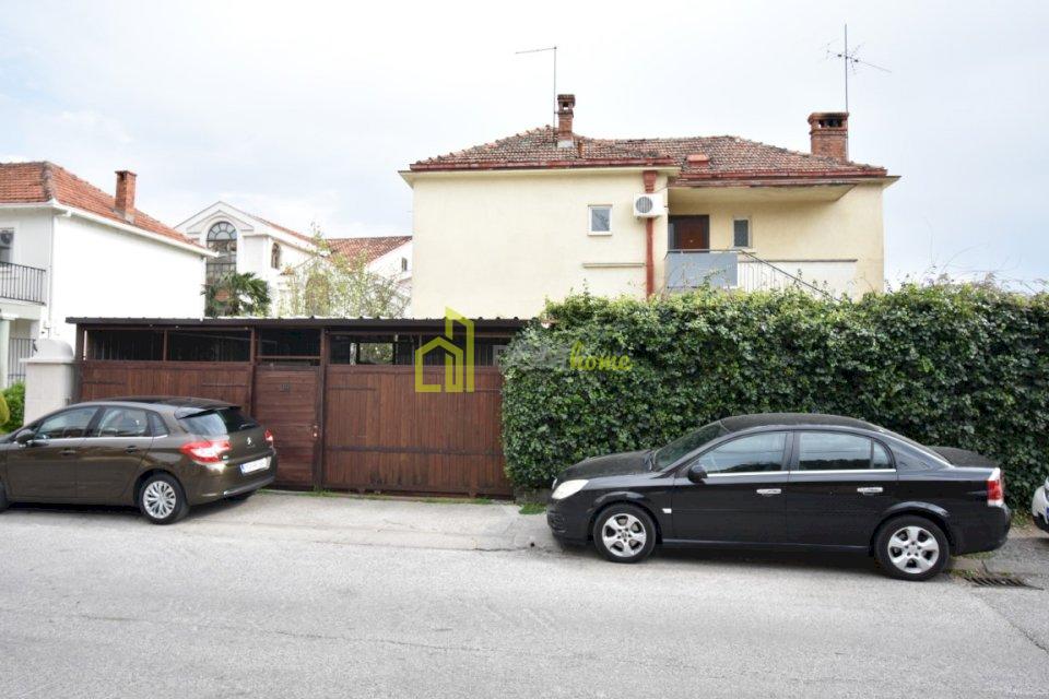 Dvosoban stan 70m2, Gorica C