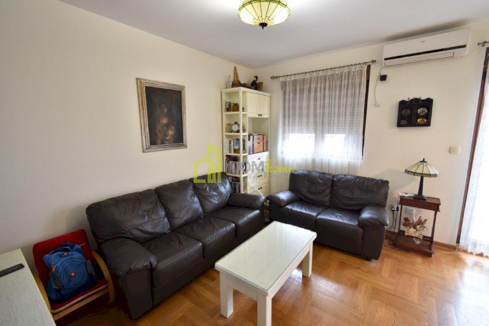 Dvosoban stan 61m2, Stari Aerodrom