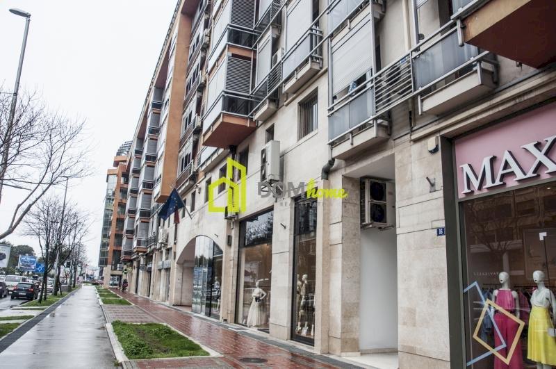 Dvosoban stan 70m2, Preko Morače