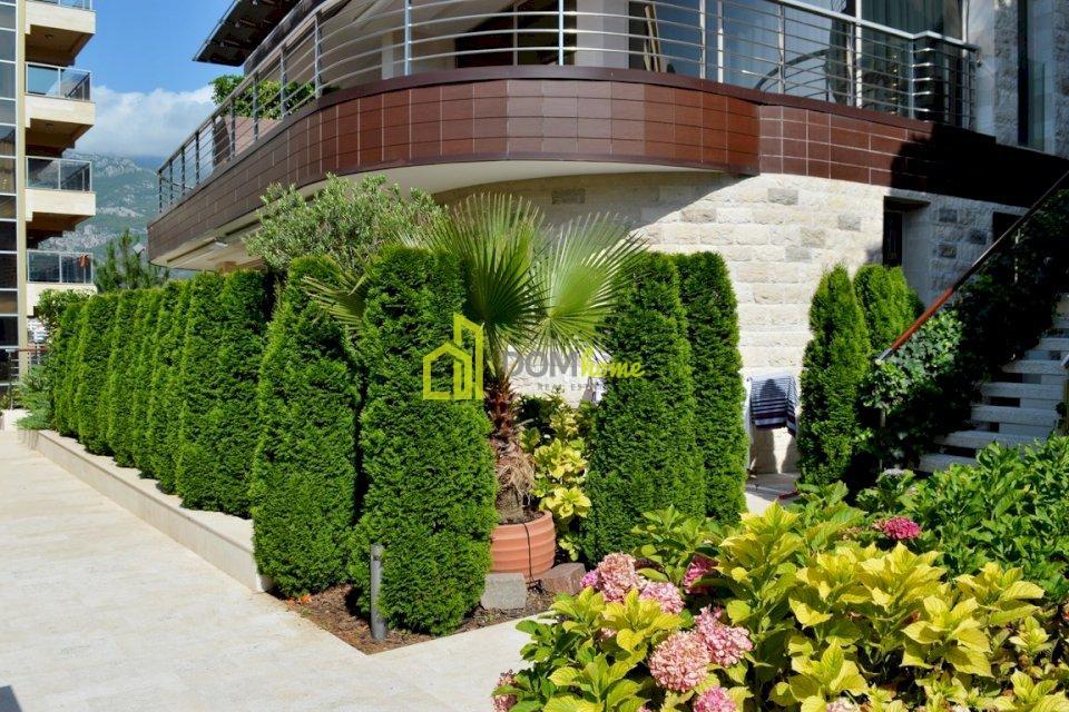 Jednosoban stan 90m2, Budva