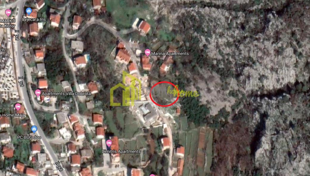 Plac 1096m2, Dobrota