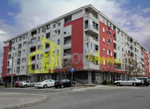 Poslovni prostor 94m2, Blok 9