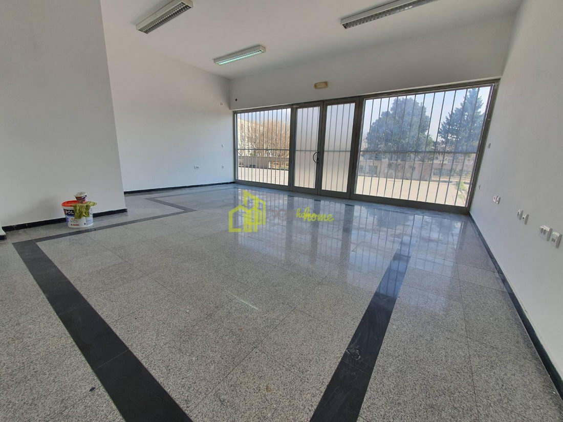 Poslovni prostor 77m2, Stari Aerodrom