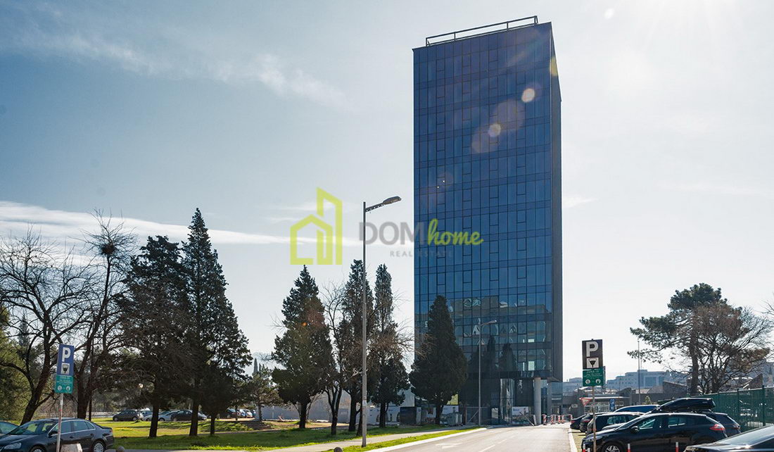 Poslovni prostor 355m2, Preko Morače