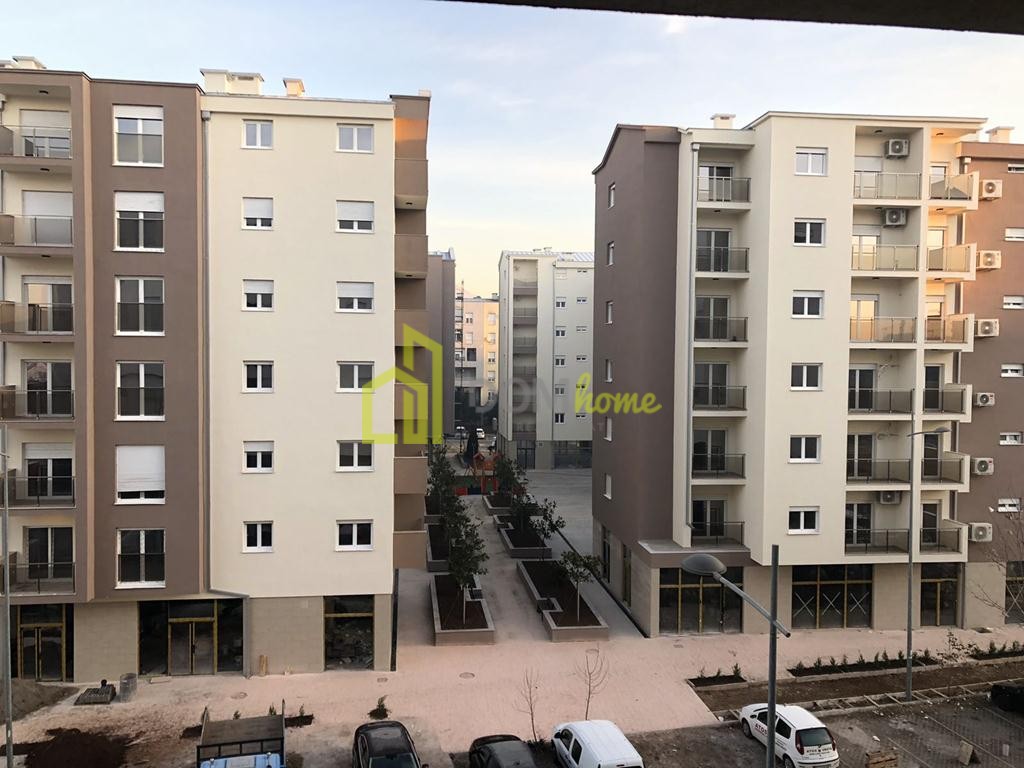 Jednosoban stan 44m2, Blok 7