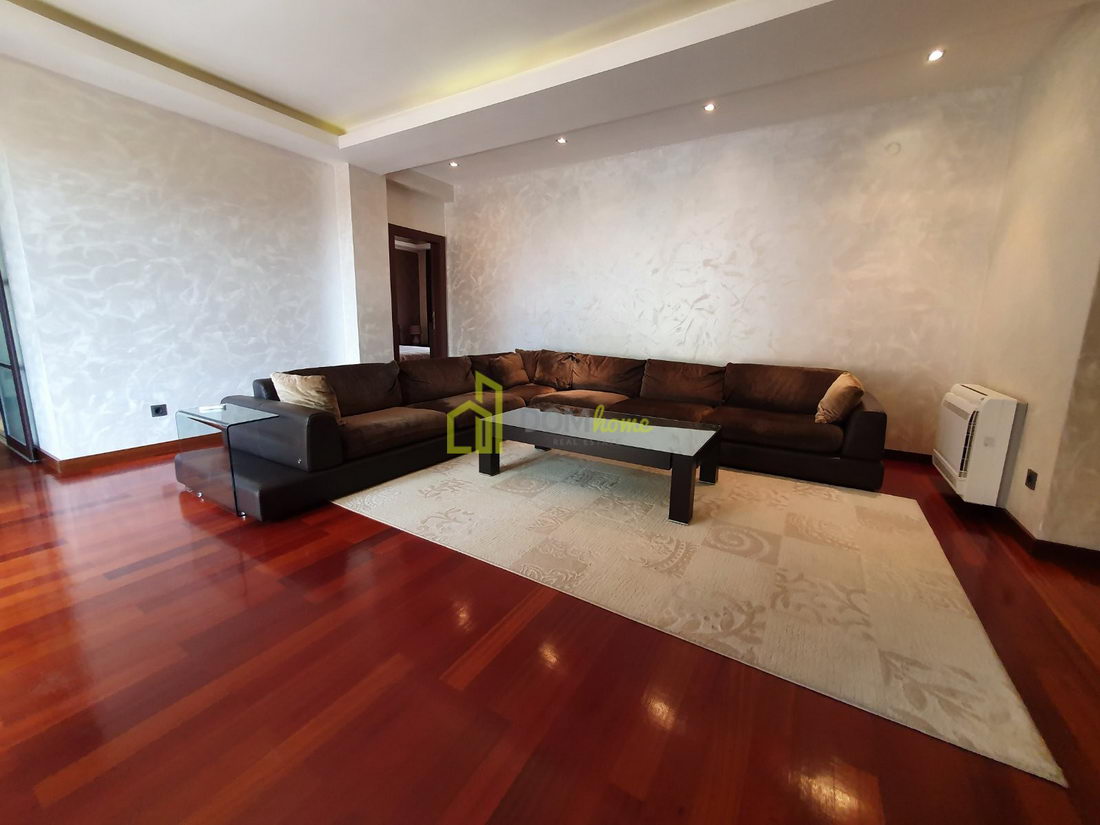 Dvosoban stan 130m2, Gorica C