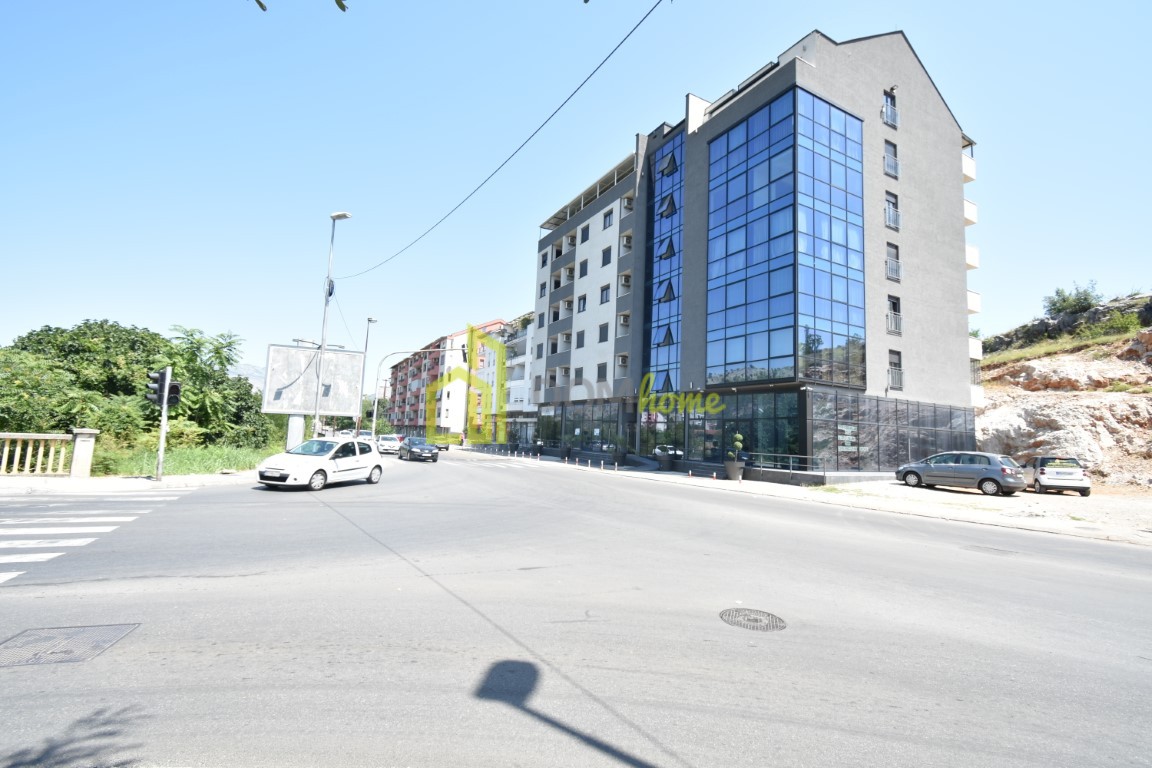 Jednosoban stan 45m², Vezirov most - Izdavanje, Namješten, Klimatizovan