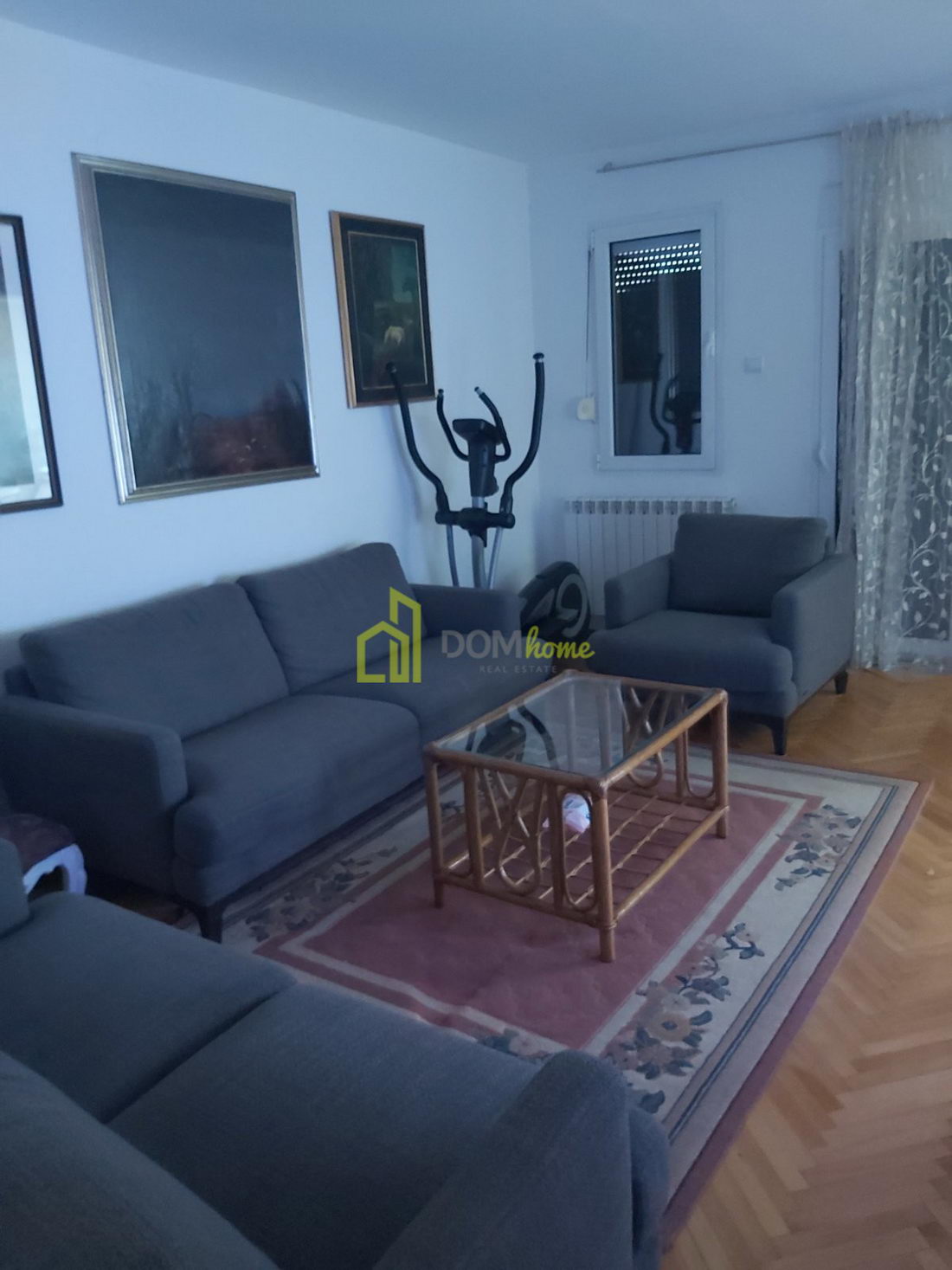 Trosoban stan 100m2, Cetinje