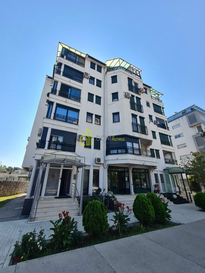 Jednosoban stan 64m2, Momišići